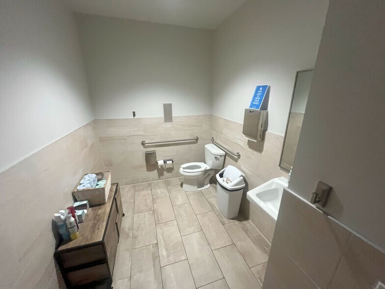 More Photos Of 13625 Ronald Reagan Blvd, Cedar Park Unknown For Lease
