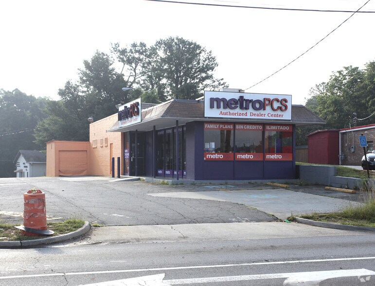 Primary Photo Of 707 SW Sandtown Rd, Marietta Freestanding For Lease