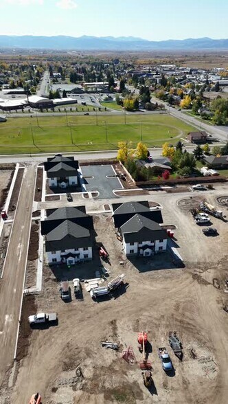 Primary Photo Of 201 E Ross Ave, Driggs Multifamily For Sale