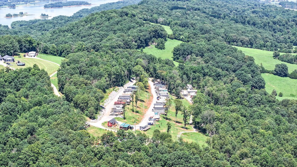 More Photos Of 180 Lakeland Ridge Rd, Bean Station Specialty For Sale