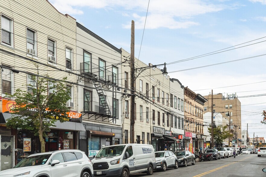 More Photos Of 293 Wyckoff Ave, Brooklyn Apartments For Sale
