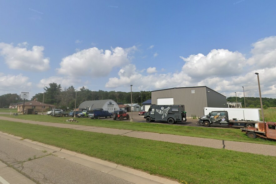 More Photos Of 6129 Sandstone Rd, Eau Claire Industrial For Sale