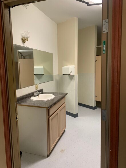 More Photos Of 6017 Magee Rd, Canisteo Lodge Meeting Hall For Sale