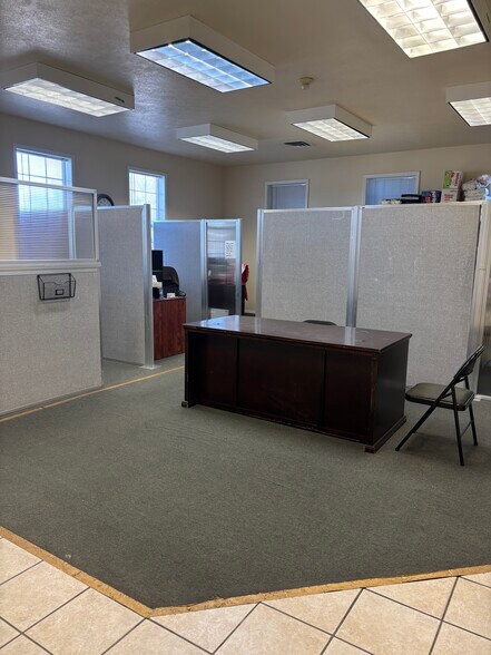 More Photos Of 273 Shoup Ave W, Twin Falls Office For Sale