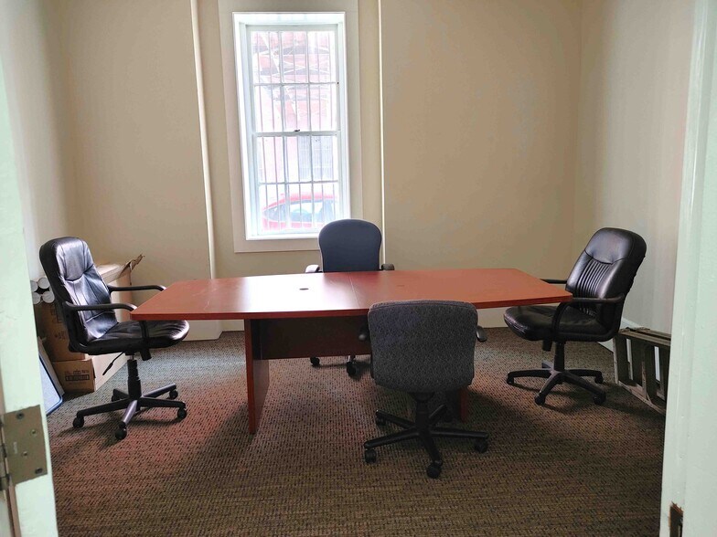 More Photos Of 406 E Fourth St, Winston-Salem Manufacturing For Lease