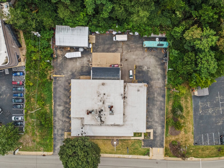 More Photos Of 520 E Bruceton Rd, Pittsburgh Freestanding For Sale