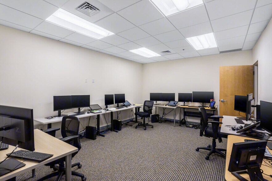 More Photos Of 80 Blanchard Rd, Burlington Office For Lease