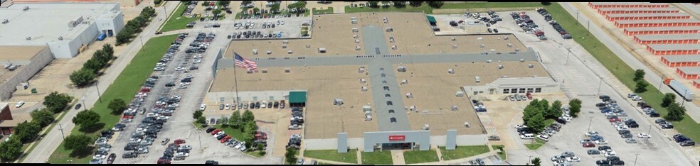 More Photos Of 5201 Rufe Snow Dr, North Richland Hills Office For Lease