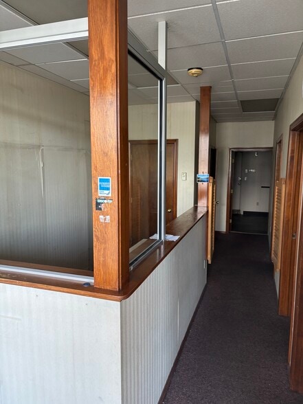 More Photos Of 322-340 Walnut Street Ext, Agawam Storefront For Lease