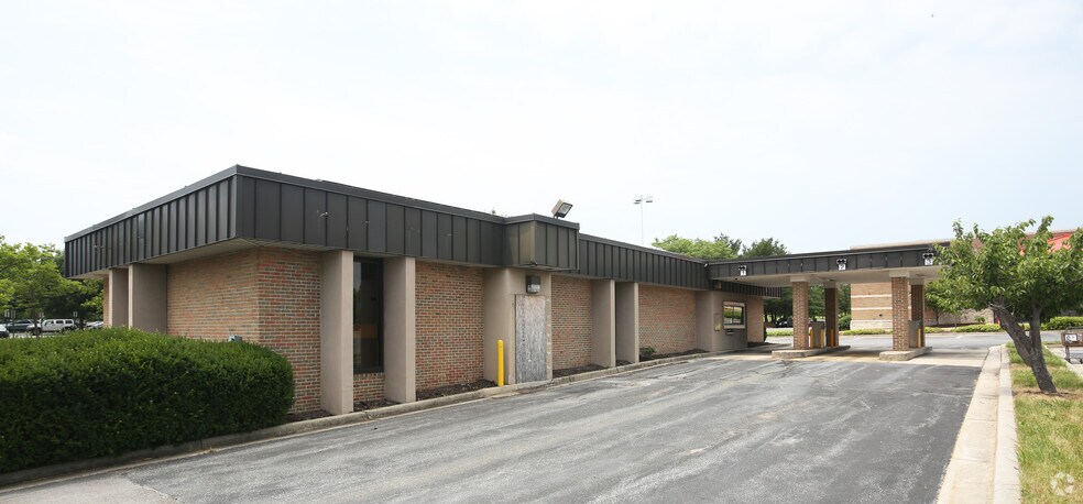 More Photos Of 14050-14368 Baltimore Ave, Laurel Unknown For Lease