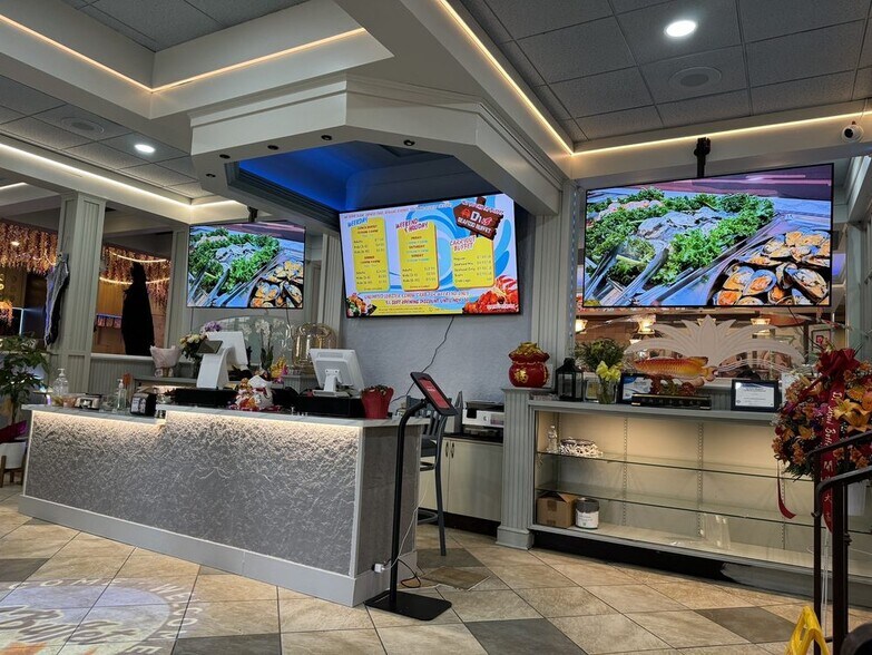 More Photos Of 19961 Century Blvd, Germantown Restaurant For Sale
