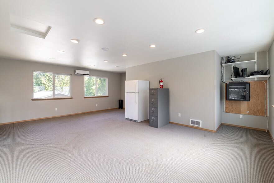 More Photos Of 3805 SE Donato Ln, Port Orchard Healthcare For Lease