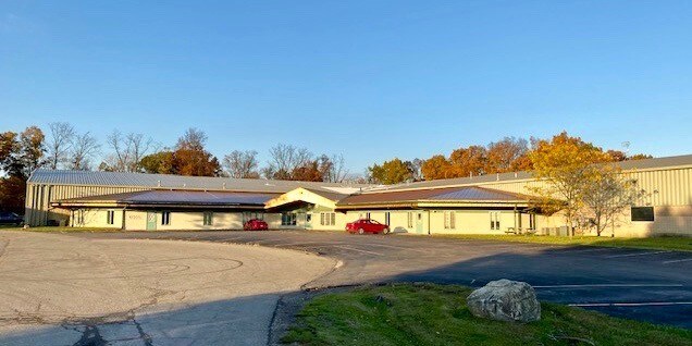 More Photos Of 10505 Plaza Dr, Whitmore Lake Manufacturing For Lease