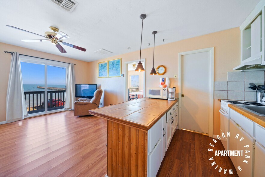 More Photos Of 301 S Fulton Beach, Rockport Trailer Camper Park For Sale