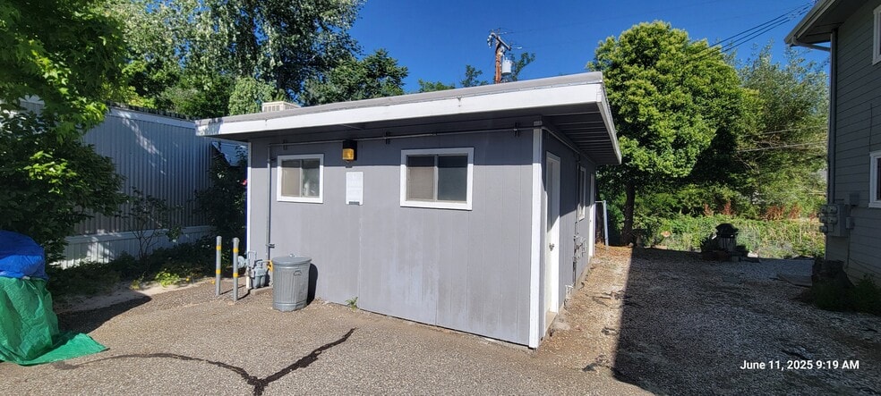 More Photos Of 617 Walsh St, Grass Valley Manufactured Housing Mobile Home Park For Sale