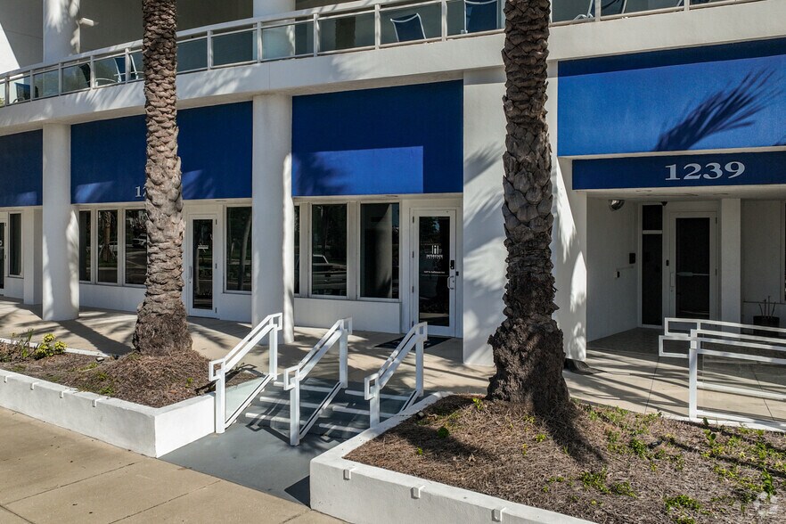 More Photos Of 1227-1239 N Gulfstream Ave, Sarasota Apartments For Lease