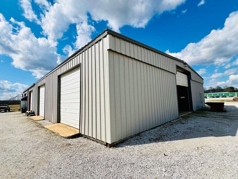 More Photos Of 420 Windance Rd, Baldwyn Light Manufacturing For Sale