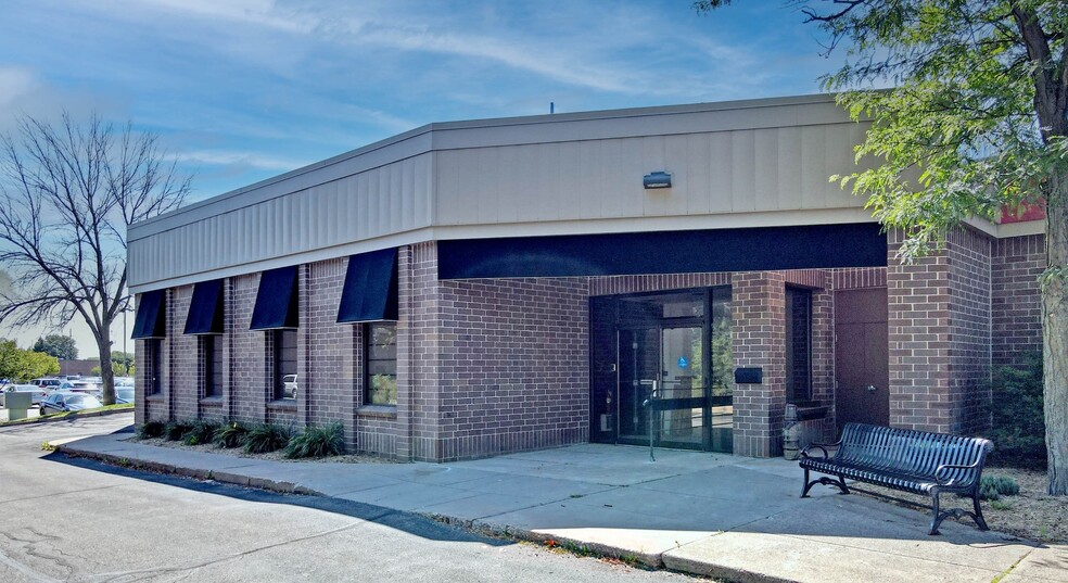 Primary Photo Of 16750 Main St, Eden Prairie Freestanding For Lease