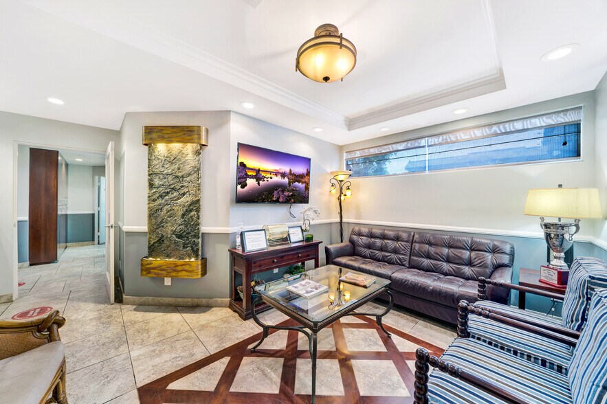 More Photos Of 10505 W Pico Blvd, Los Angeles Medical For Sale