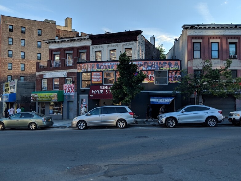 More Photos Of 292 Burnside Ave, Bronx Storefront Retail Residential For Lease