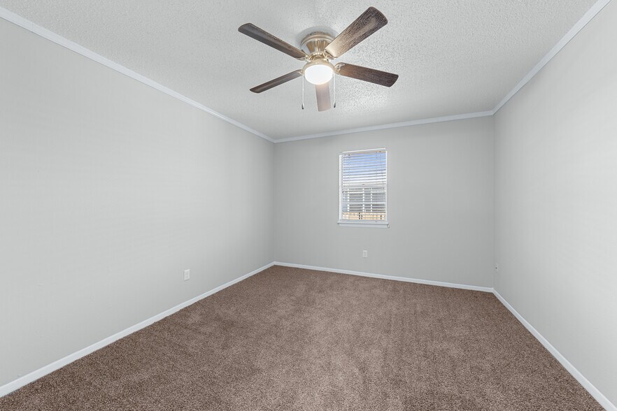 More Photos Of 4645 Ocean Dr, Corpus Christi Apartments For Sale