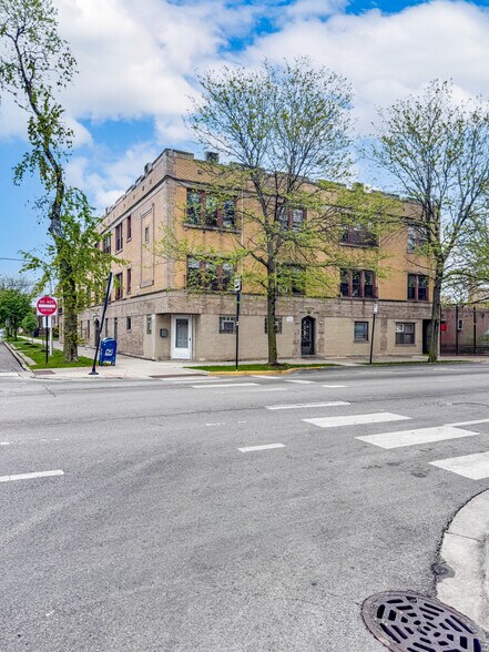 Primary Photo Of 2455 N Laramie Ave, Chicago Apartments For Sale