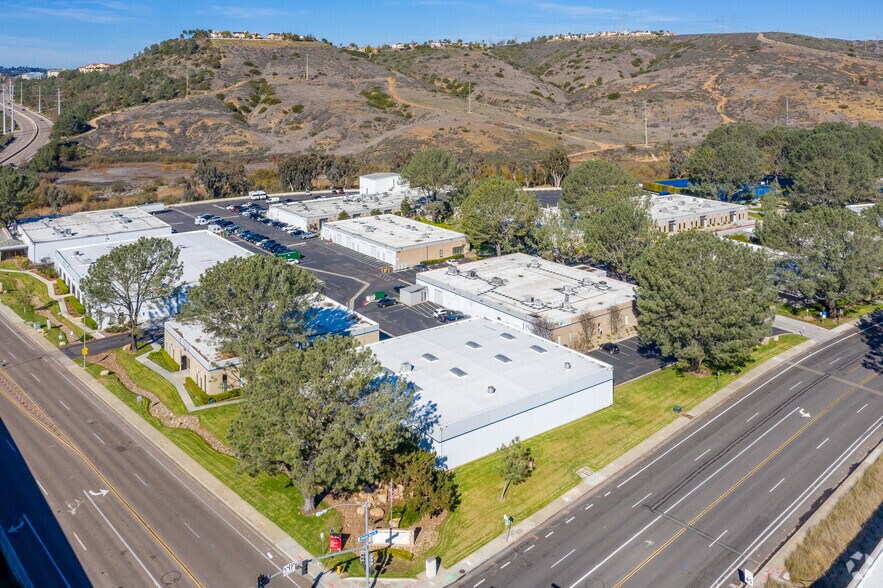 3950 Sorrento Valley Blvd, San Diego, CA 92121 Lofts/Showrooms For