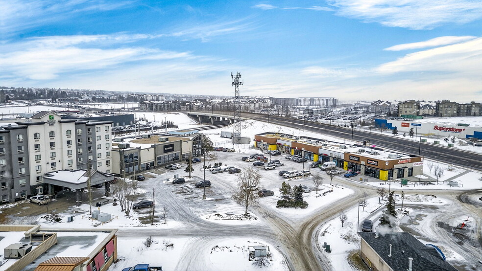 More Photos Of 13756 50th St NW, Edmonton General Retail For Lease