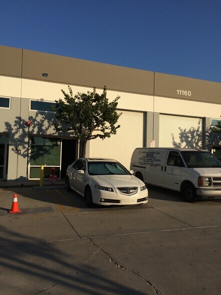 More Photos Of 11200 Hindry Ave, Los Angeles Unknown For Lease