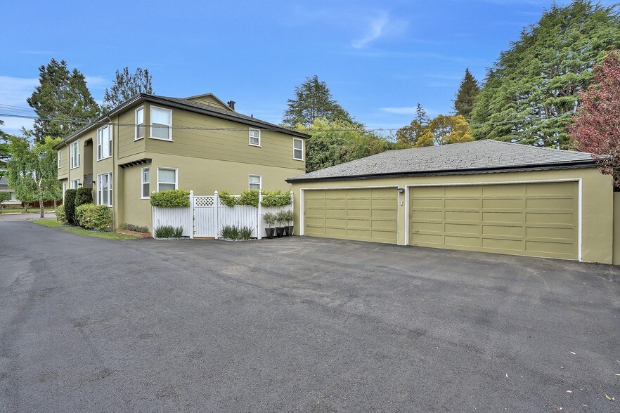 More Photos Of 16 Bellevue Ave W, San Mateo Apartments For Sale