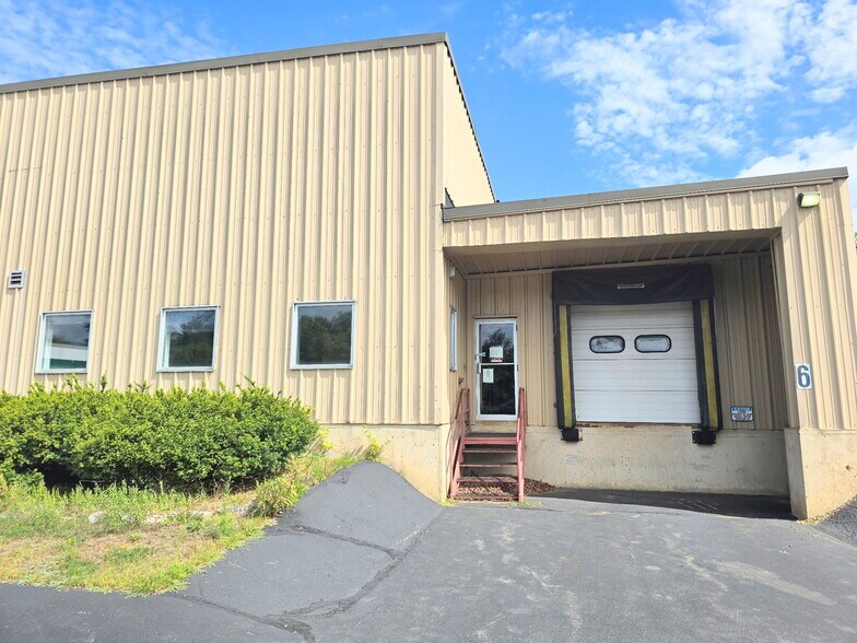 More Photos Of 55 Barnstead Rd, Pittsfield Warehouse For Lease