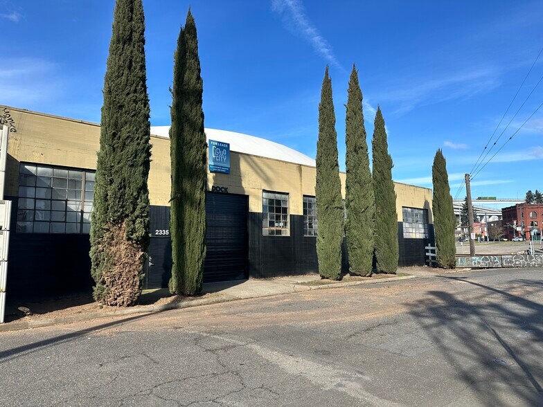 More Photos Of 2336 N Randolph Ave, Portland Unknown For Lease