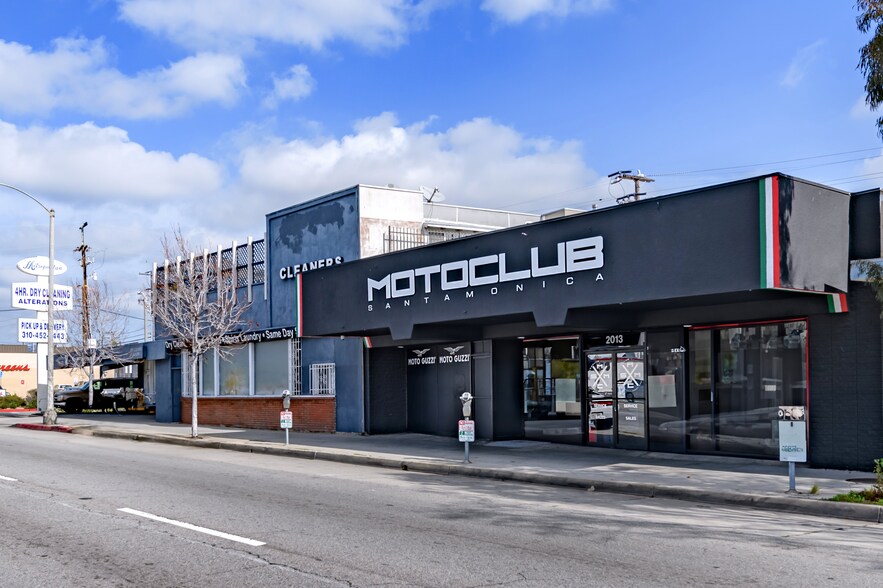 More Photos Of 2011-2013 Lincoln Blvd, Santa Monica General Retail For Sale