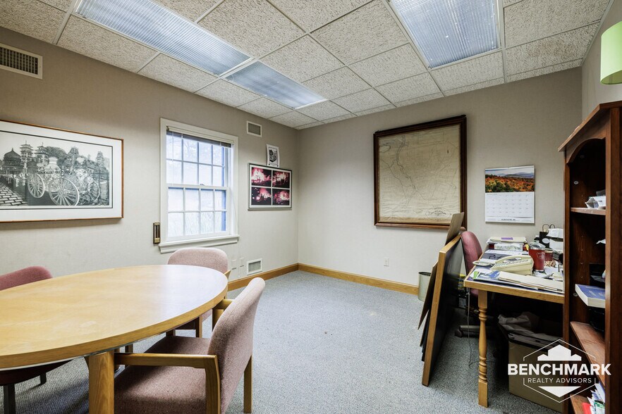 More Photos Of 37 Allens Creek Rd, Brighton Office For Lease