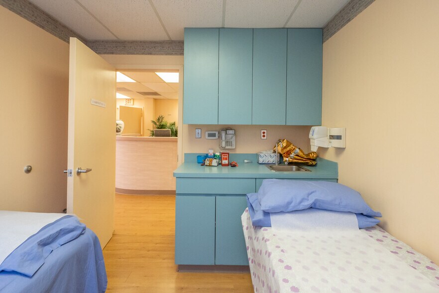 More Photos Of 622 Georges Rd, North Brunswick Medical For Sale