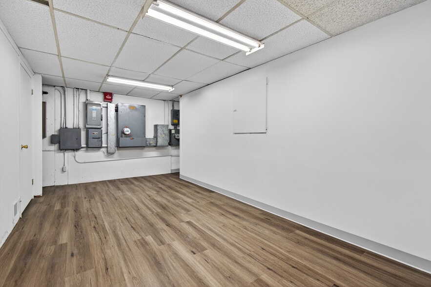 More Photos Of 10101 Lorain Ave, Silver Spring Medical For Sale