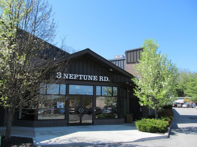 Primary Photo Of 3 Neptune Rd, Poughkeepsie Self Storage For Lease