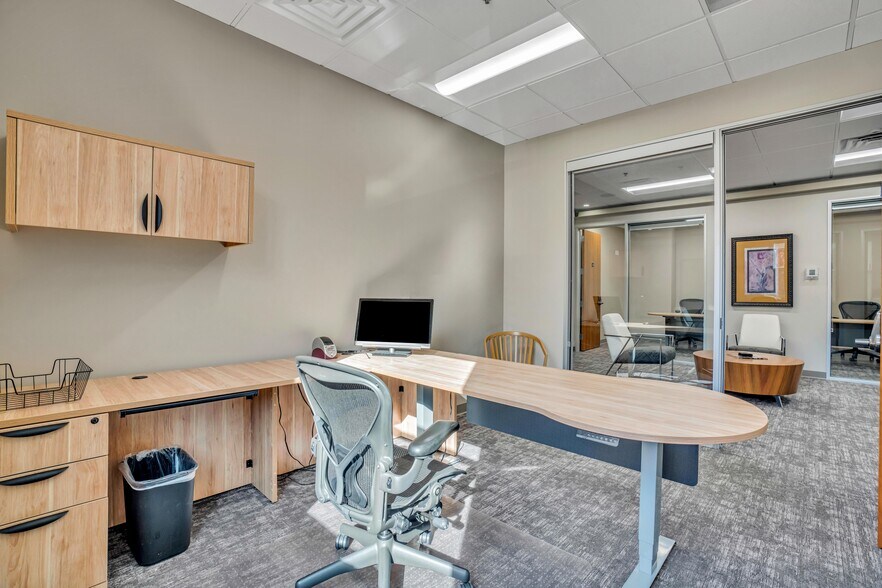 More Photos Of 321 Hartz Ave, Danville General Retail For Sale