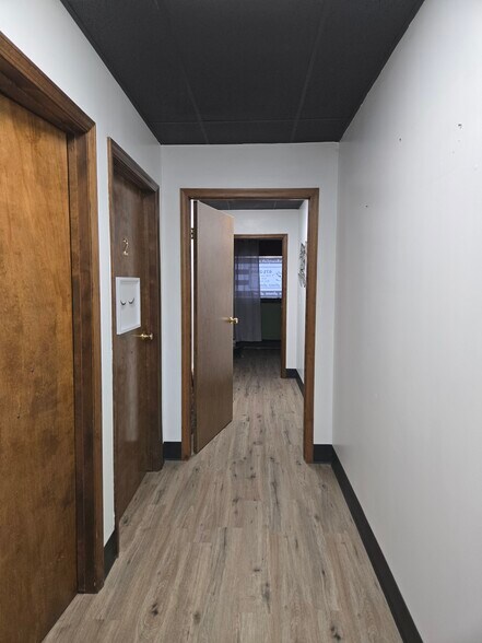 More Photos Of 4184 Seneca St, West Seneca Storefront Retail Office For Lease