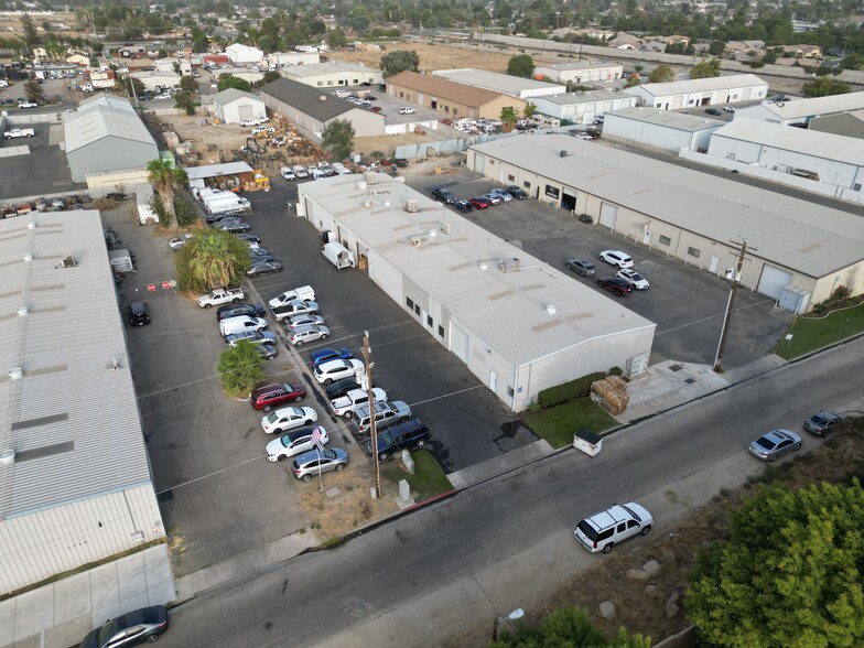 Primary Photo Of 1723 Elzworth St, Bakersfield Warehouse For Sale