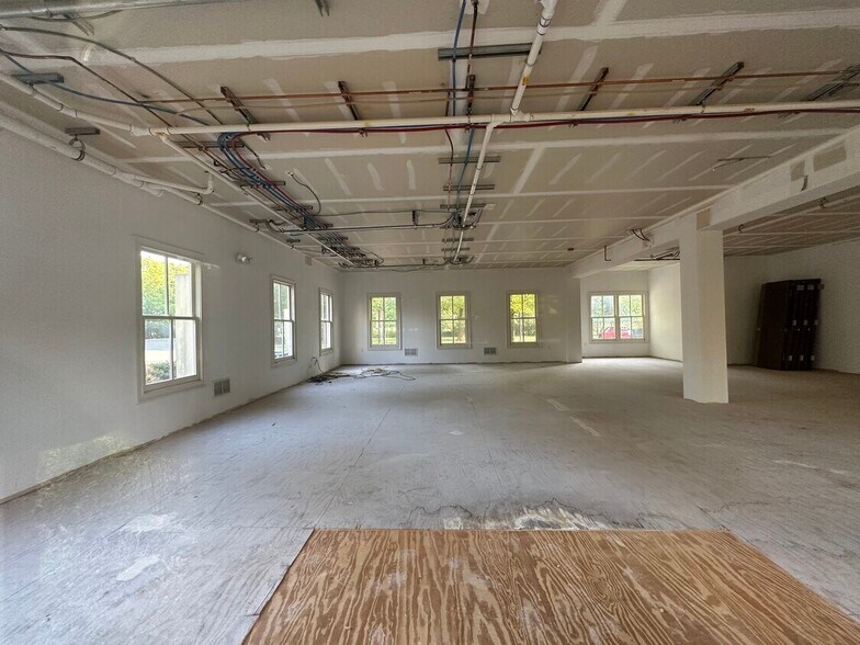 More Photos Of 1225 State Route 31, Lebanon Medical For Sale