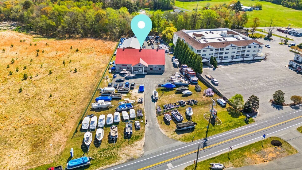More Photos Of 30387 Cedar Neck Rd, Ocean View Flex For Sale