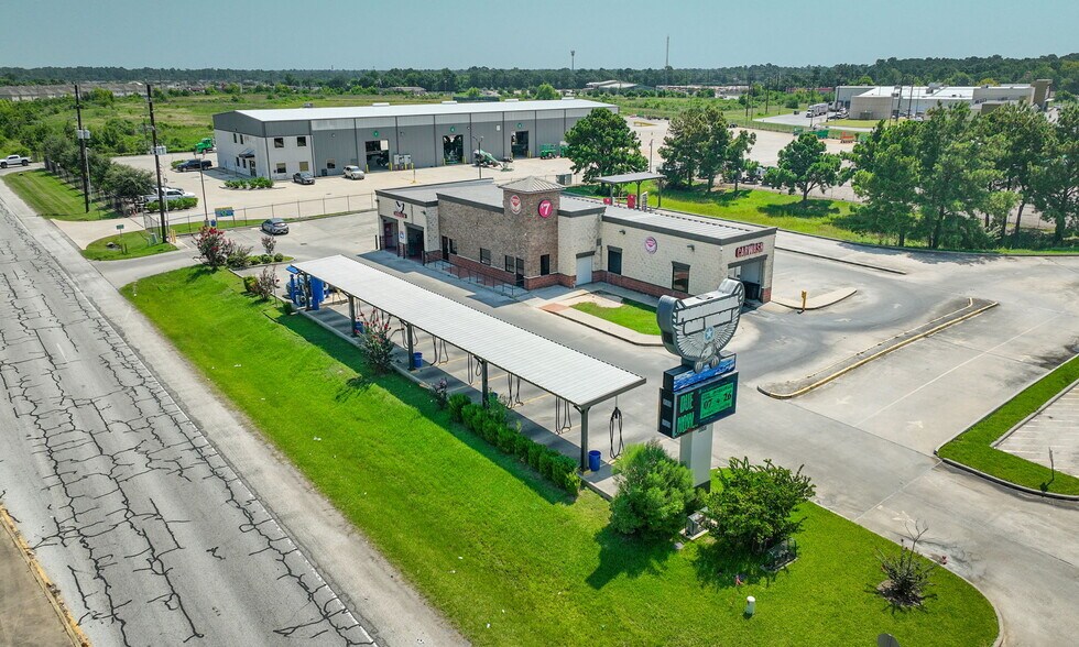 More Photos Of 2858 Treaschwig Rd, Houston Carwash For Sale