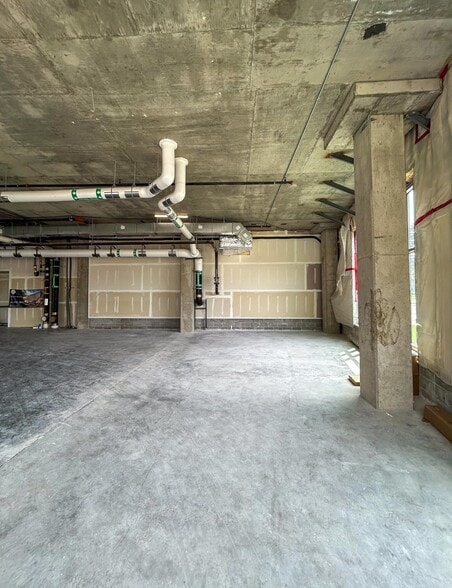 More Photos Of 217 14th Ave SW, Rochester Apartments For Lease