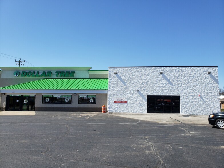 More Photos Of 2110-2130 N State Highway 7, North Vernon Freestanding For Lease