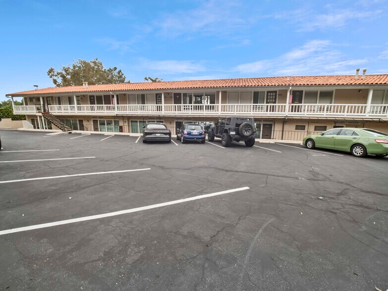 More Photos Of 316-348 Tejon Pl, Palos Verdes Estates Storefront Retail Office For Sale