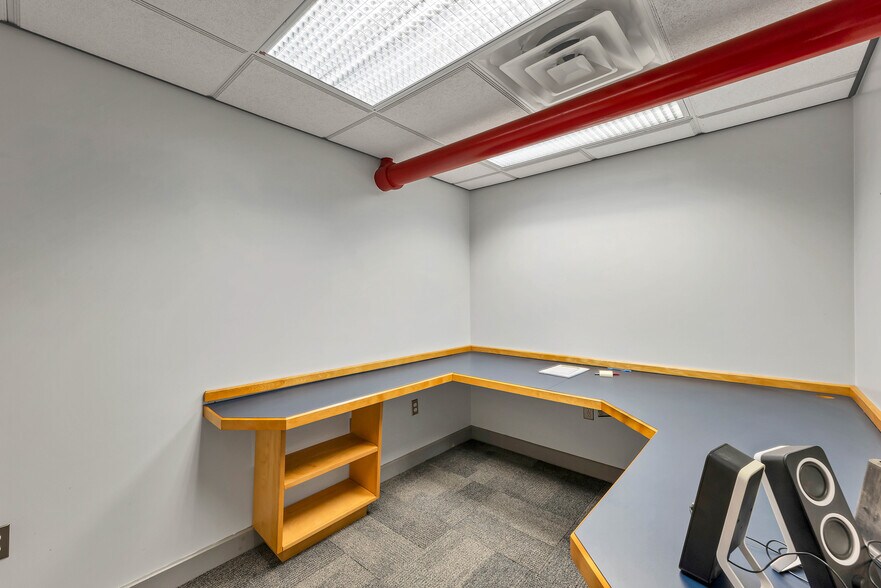 More Photos Of 48 Powers St, Milford Warehouse For Sale