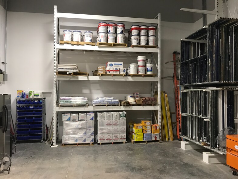 More Photos Of 45 Goldenland Ct, Sacramento Warehouse For Sale