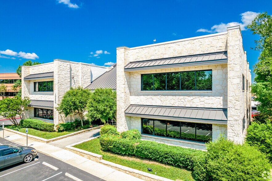 More Photos Of 14400 Northbrook Dr., San Antonio Unknown For Lease