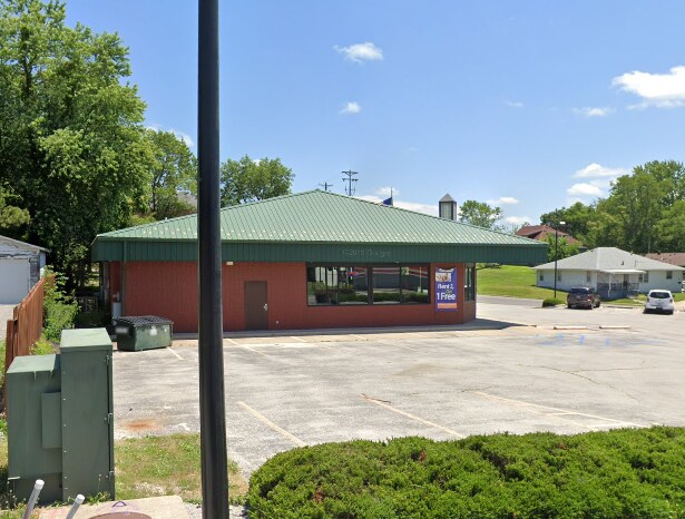 More Photos Of 303 Saint Louis Ave, Fulton Freestanding For Lease